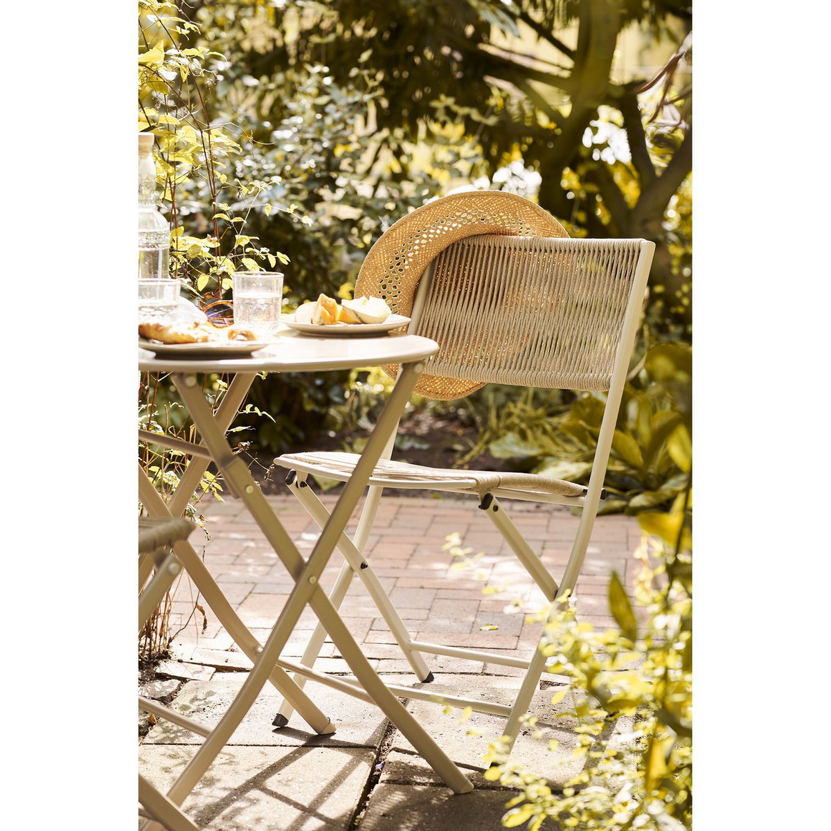 House Nordic ApS - Arcas Bistroset, 2 stoelen en 1 tafel, polyester/staal, taupe - Deco Delights