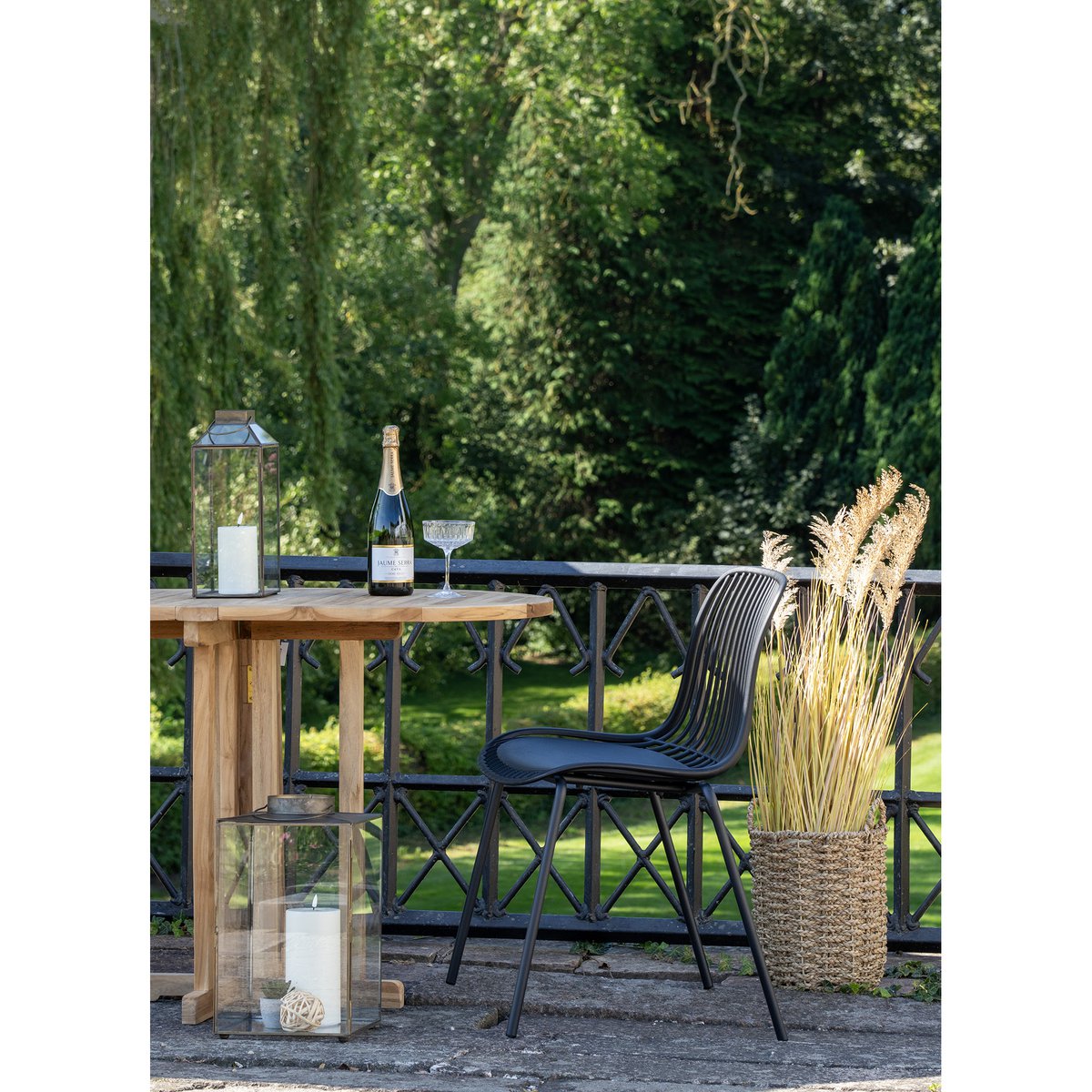 House Nordic ApS - Branson Garden Chair - Zwart, stapelbaar, 55x46,5x82 cm - set van 4 - Deco Delights