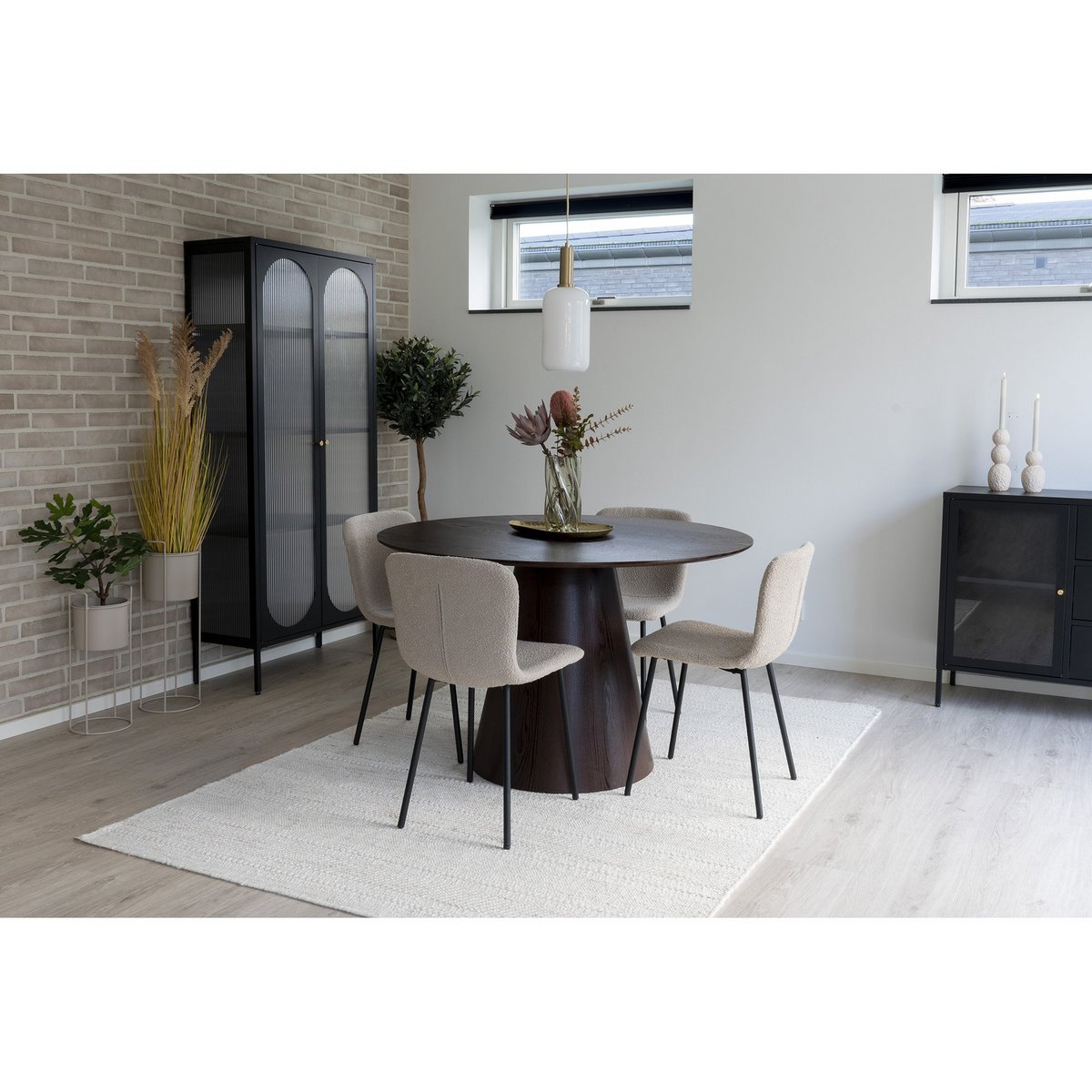 House Nordic ApS - Halden Dining Chair - Eetkamerstoel in bouclé, beige met zwarte poten - Set van 2 - Deco Delights