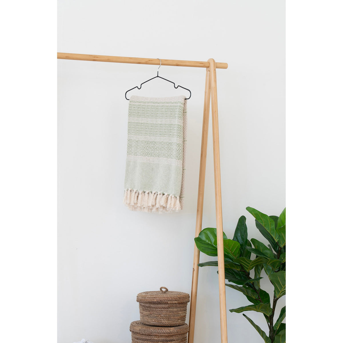 House Nordic ApS - Manaus Kledingkast Naturel - Deco Delights Kledingkast