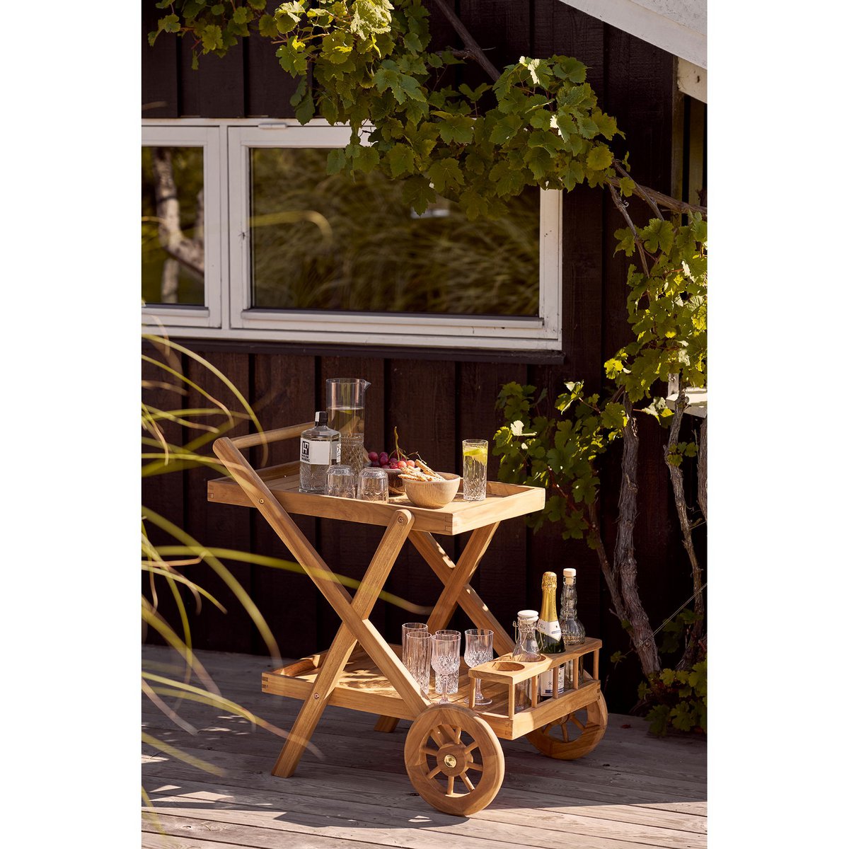 House Nordic ApS - Pasaku Theewagen, teak, naturel, 86x50x81 cm - Deco Delights