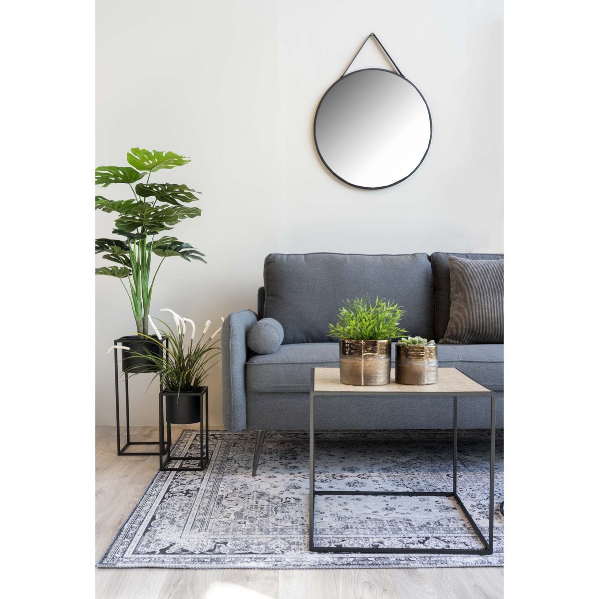 House Nordic ApS - Trapani Spiegel - Zwart, Staal, Kunstleer, Ø38cm - Deco Delights