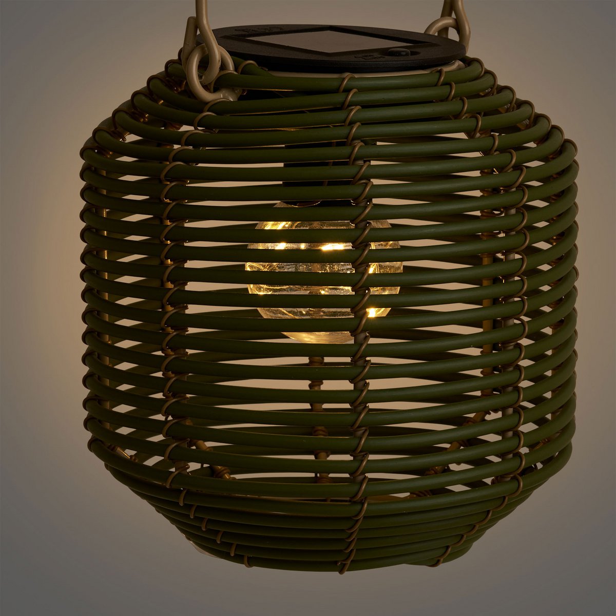 House Nordic ApS - Crewe Lantern, oplaadbaar met geïntegreerd zonnepaneel, groen - Deco Delights