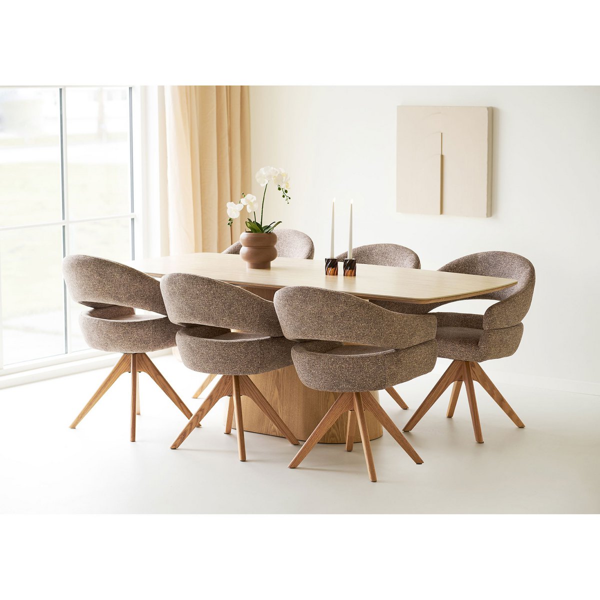 House Nordic ApS - Dover Eetkamerstoel met draaibare, bruine, naturel eiken poten, HN1323 - Deco Delights