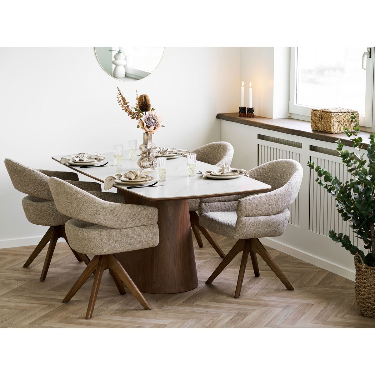 House Nordic ApS - Dover Eetkamerstoel met draaibare, zandgemêleerde, bruin eikenhouten poten, HN1317 - Deco Delights