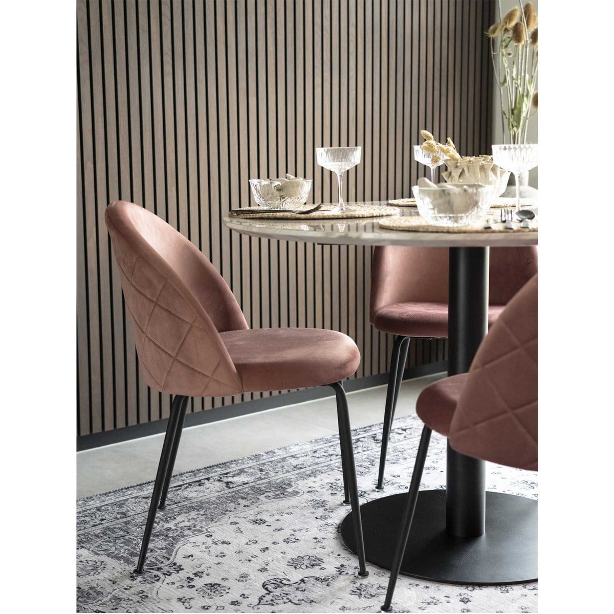 House Nordic ApS - Geneve Eetkamerstoel (2x) fluweel roze ZW - Deco Delights Eetkamerstoel