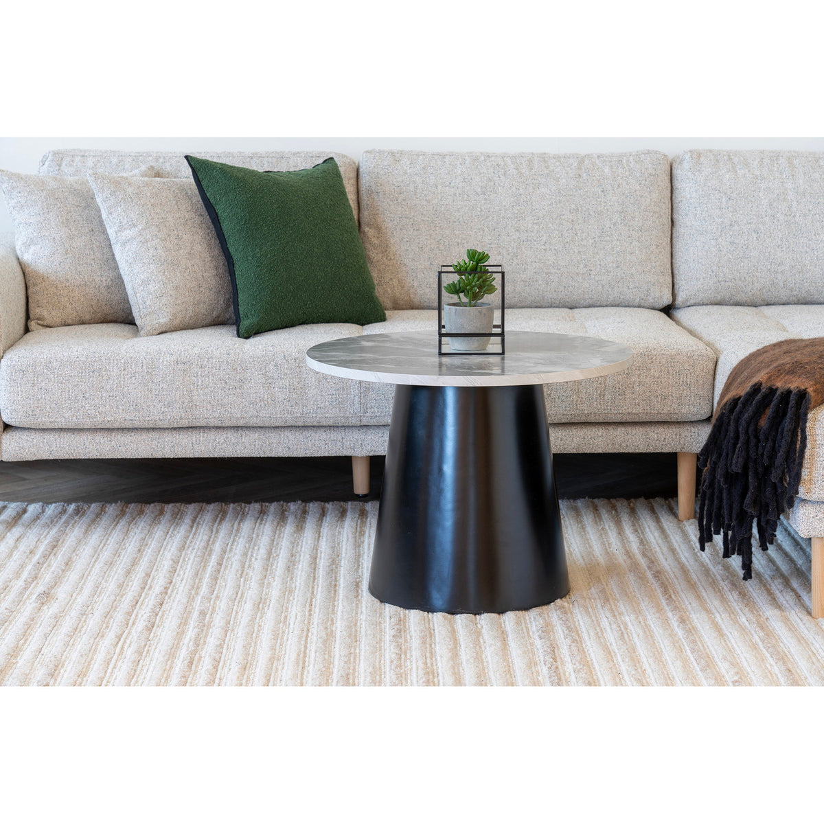 House Nordic ApS - Hurricane Kandelaar Zwart 12x12x15 cm - Deco Delights Kandelaar