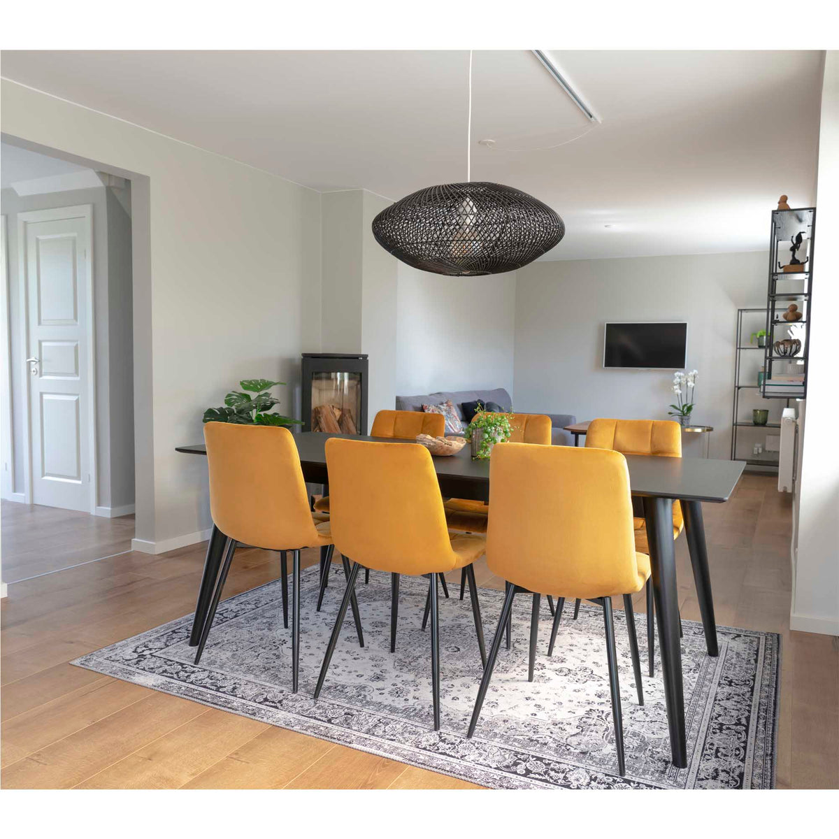 House Nordic ApS - Middelfart Eetkamerstoel Mosterdgeel - Deco Delights Eetkamerstoel